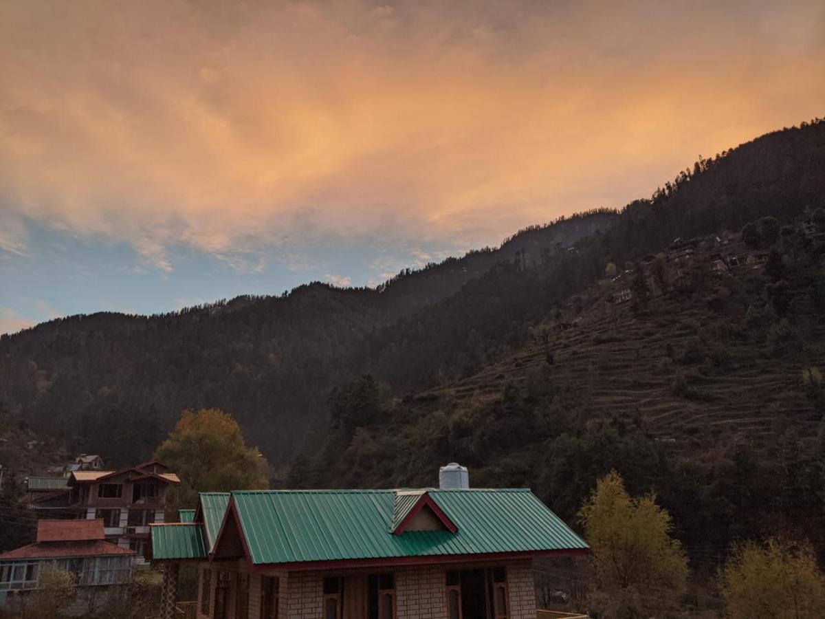Peekaboo Stays Jibhi Exterior photo